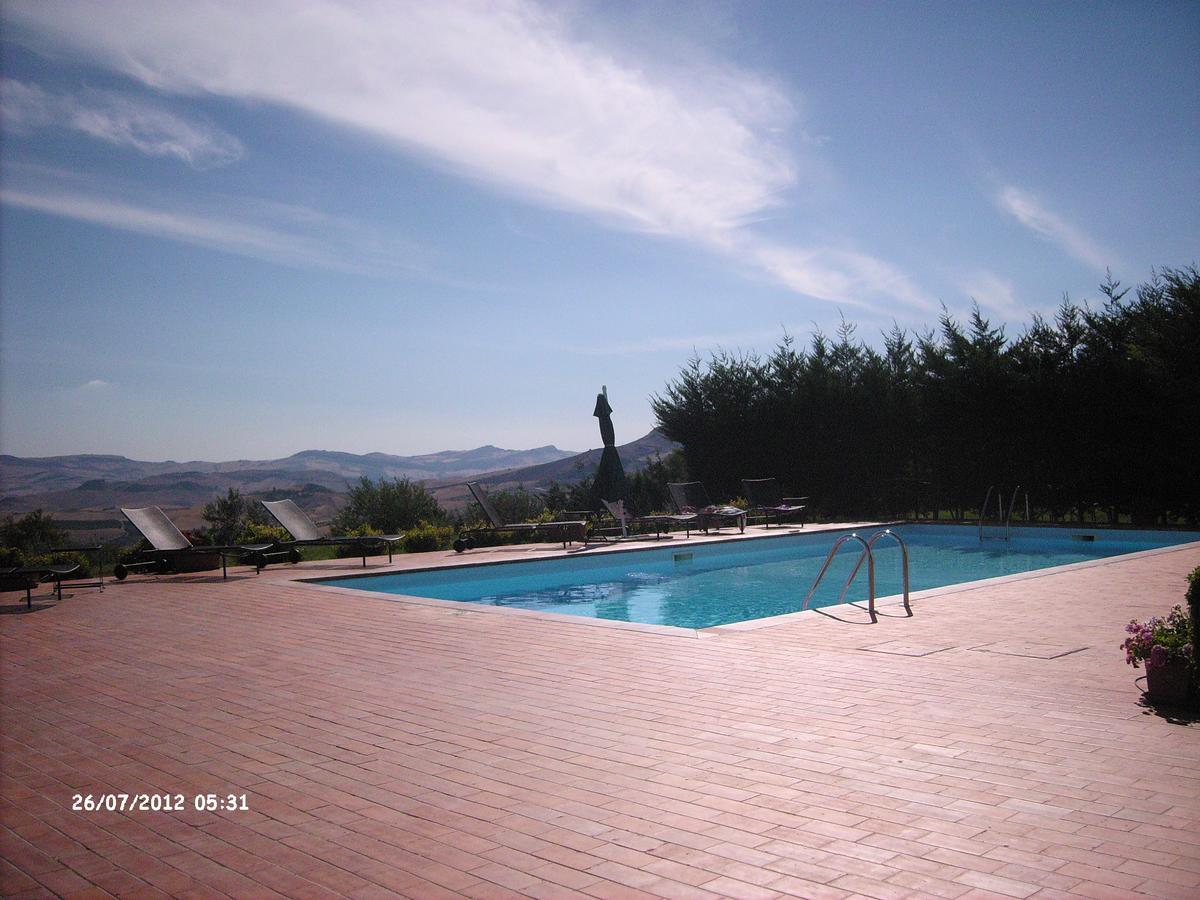 Villa Agriturismo Terravecchia Castellana Sicula Exterior foto